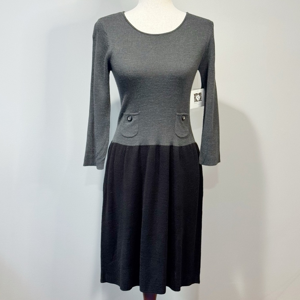 Anne Klein Medium NWT Grey & Black Knee Length Sweater Dress Classic Color Block